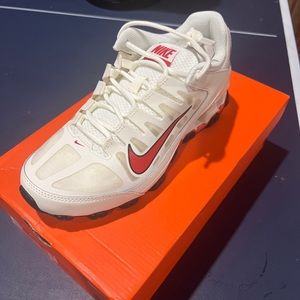 Nike Reax 8 TR Low Mens Athletic Training Shoes White Red 621716-100 NEW Size 7